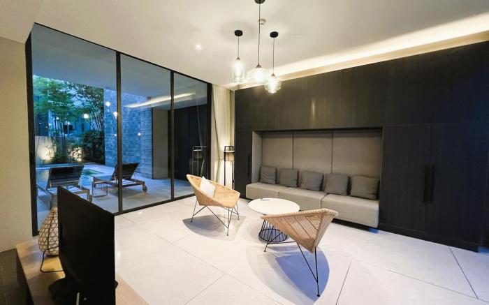 Pool Villa, Brand New, Near Beach, Peaceful time