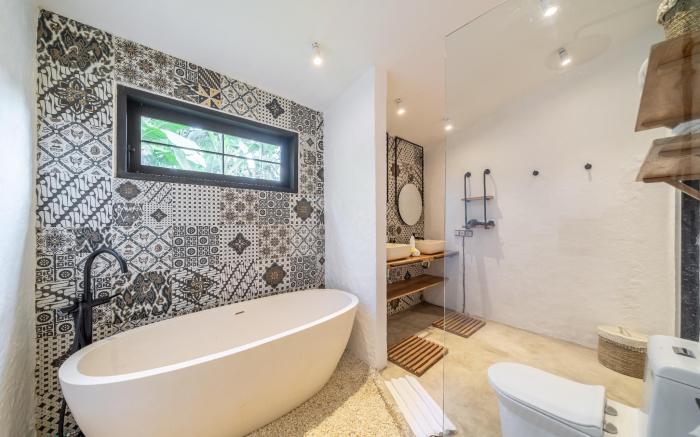 RumahV- New Luxe Stay by EVDEkimi