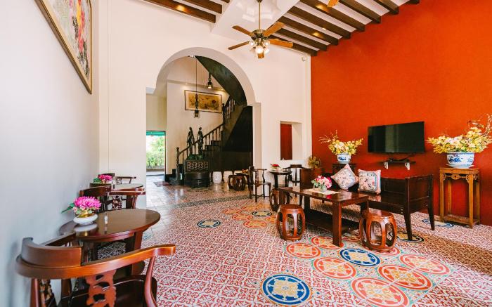 O'nya Phuket Hotel