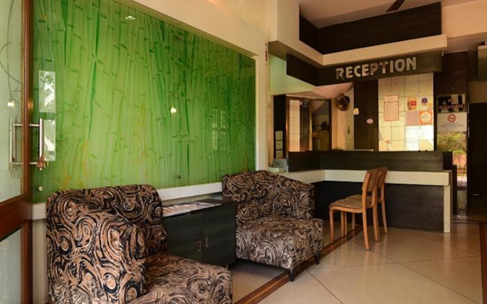 Hotel Ashlesh
