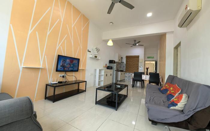 Familiar Comfy Simfoni Homestay