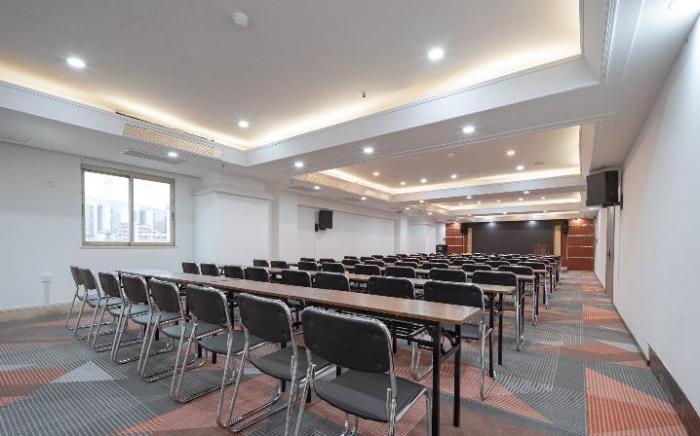 Borman Hotel Wuzhou Qilou City Sanzongfu