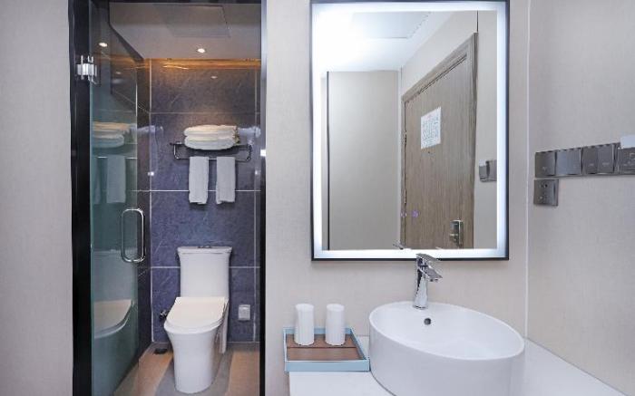 Echarm Hotel Haikou High-speed Railway East Station Wuyue Plaza