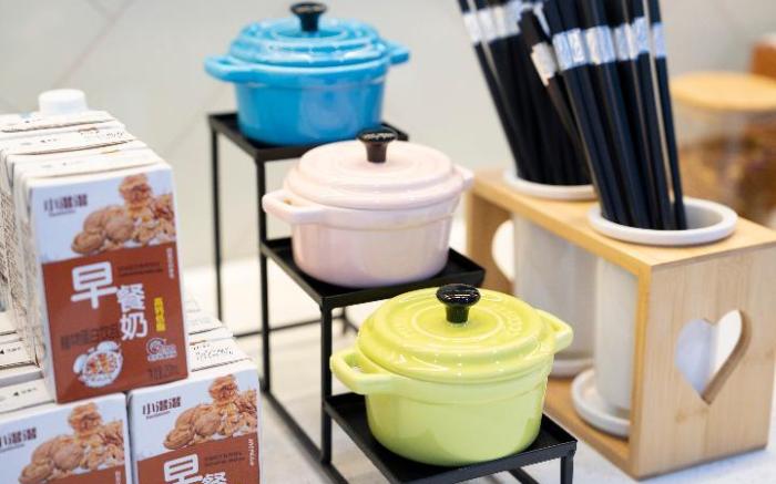 Borman Hotel Huizhou West Lake Ganghui New World