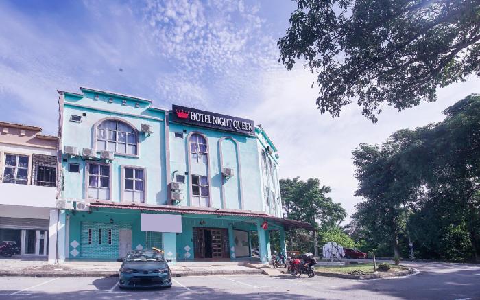 Hotel O Night Queen salak Tinggi