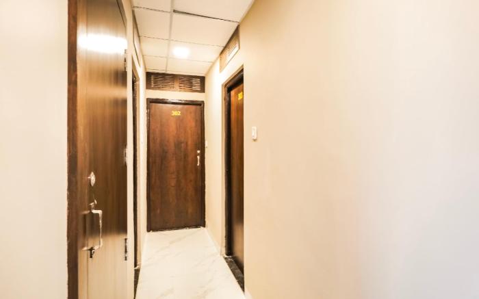 Hotel O Royal Palace Inn