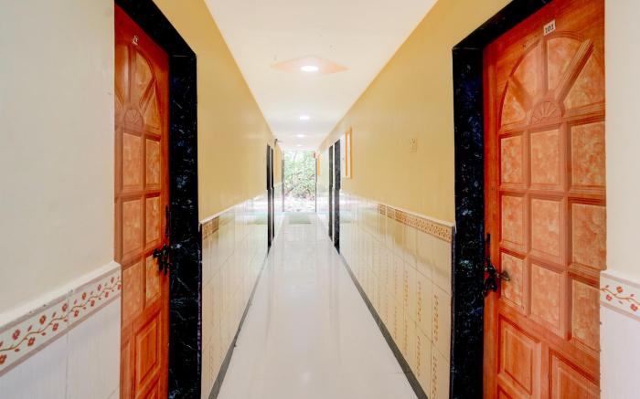 Hotel O Yash Lodging