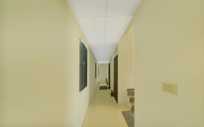 Hotel O Aabha Residency