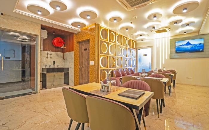 The Prominence Hotel Restaurant & Bar