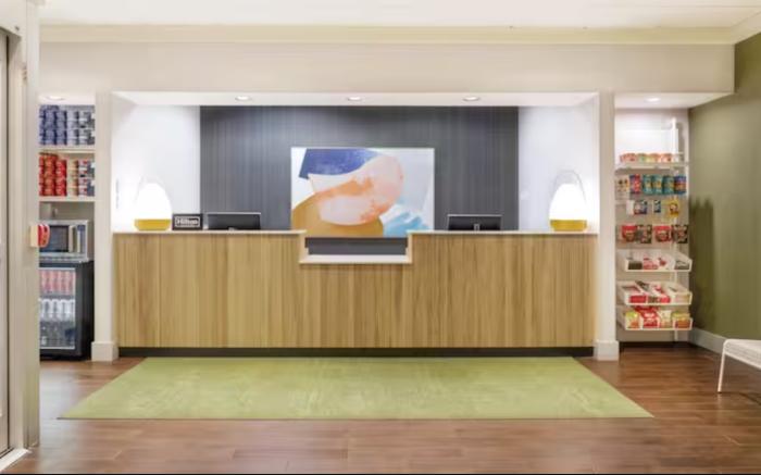 Spark by Hilton Shawnee