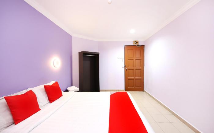 Super OYO 473 Comfort Hotel 2
