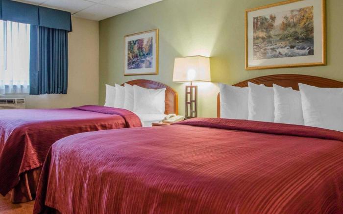 Quality Inn & Suites Downtown