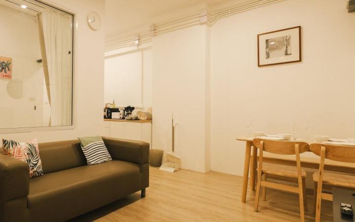 City Silom I King Bed I Sleep 3 I 2 Bedroom