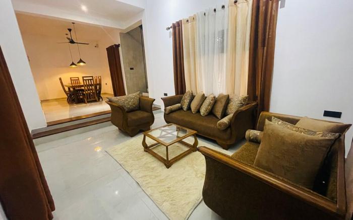 House Chamika, your own country podunk