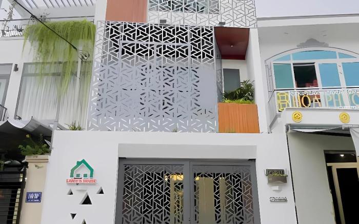 Lamy's House