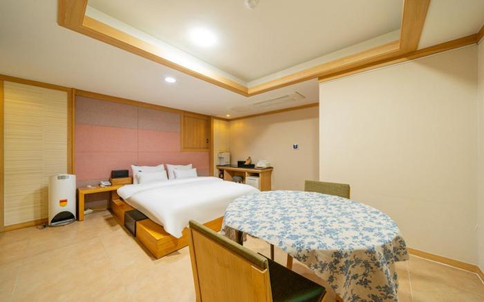 Suwon Ingye-dong Orsay Hotel