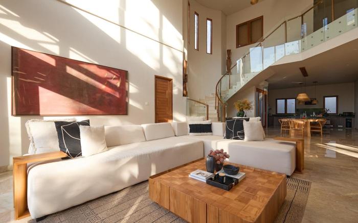 Fale Seminyak - Luxury Villa 5BR w/ Gym & Spa Room
