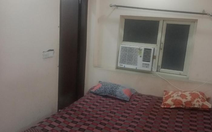 Ever Green Guest House Travel & PG