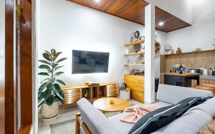 Villa Saum - Modern Balinese 2BR Oasis Near Canggu