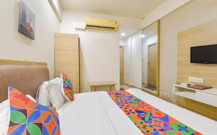 FabHotel Soham Palace