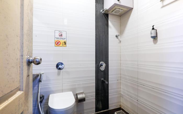 Hotel Laaiba Residency