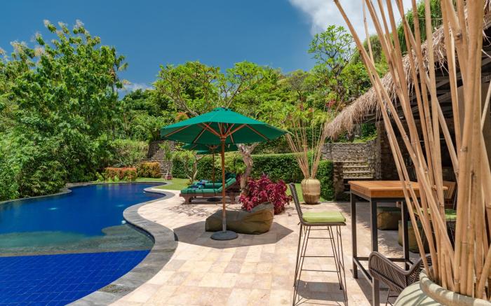 Alamanda Lovina Resort