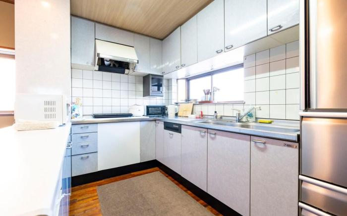 暮らすように泊まる宿 | 温泉 | キッチン | ホームシアター