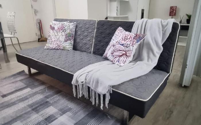 Cozy, Spacious, Staycation Home in Nuvali