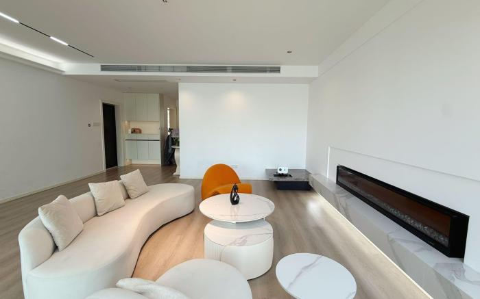 The BUND &Three bedroom Comfortable and premium