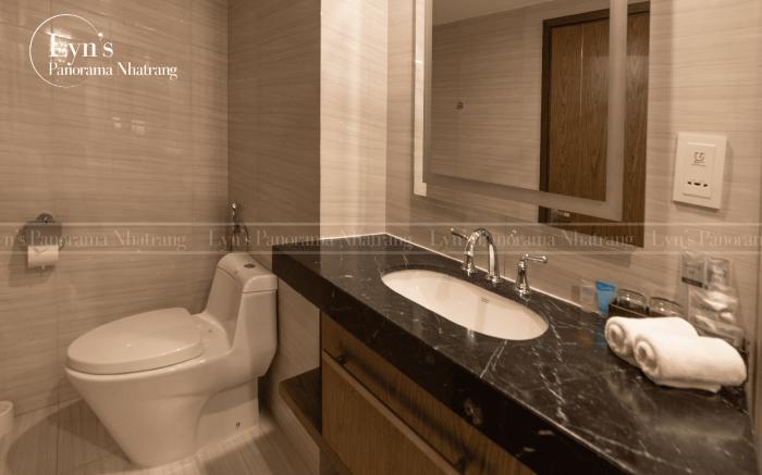 Serviced Apartment by Lyn - Panorama Sea View Nha Trang next to Tram Huong Tower