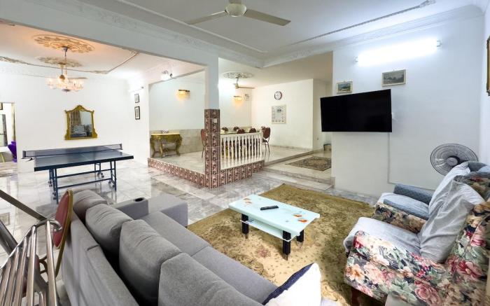Family Home Ampang Utama | Muslim Friendly 