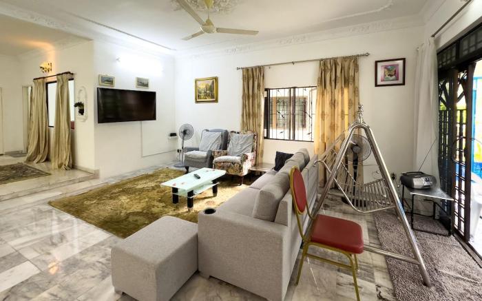 Family Home Ampang Utama | Muslim Friendly 