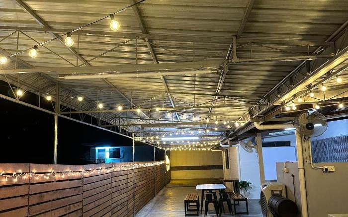 No1 Corner Homestay Kluang 角頭民宿