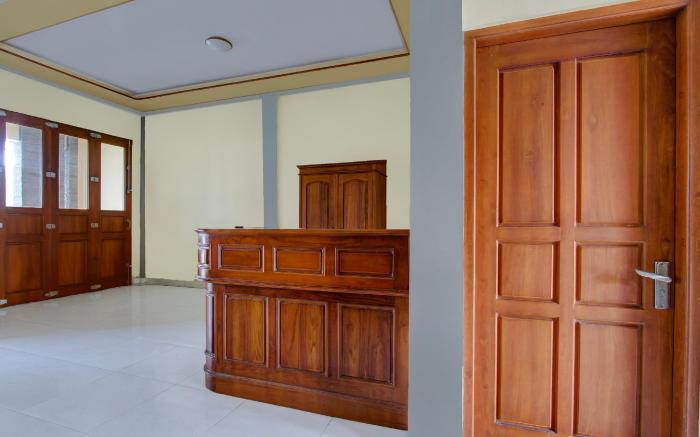 OYO 94717 Homestay Ka Villa Syariah