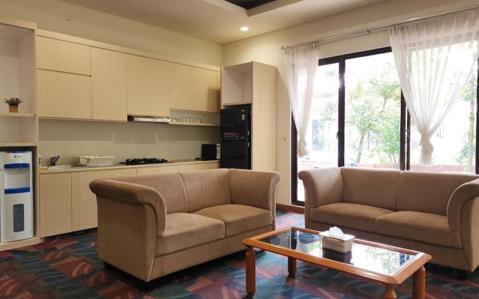 THE MARIS 3BR Beautiful Garden Villa Vimala Hills