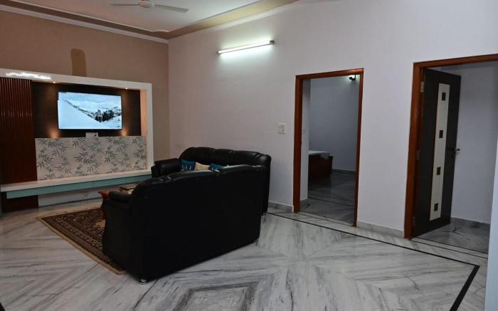 Spacious Private 3BHK Villa+ Garden+Parking|Jaipur