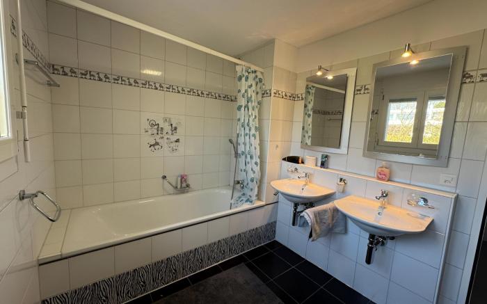 VK - Zurich Airport - Homestay - Härdlenstrasse