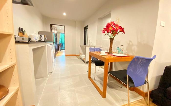 Nakara Phuket Town Fully Furnished Apartment 3A