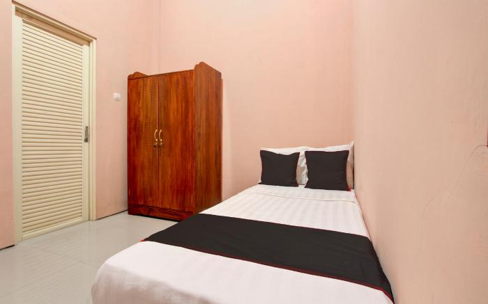 OYO 94707 Guesthouse Alun Alun Purwokerto