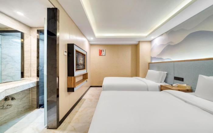 Elong ME Hotel Shanghai Zhenping Road Subway Station Guangxin Road