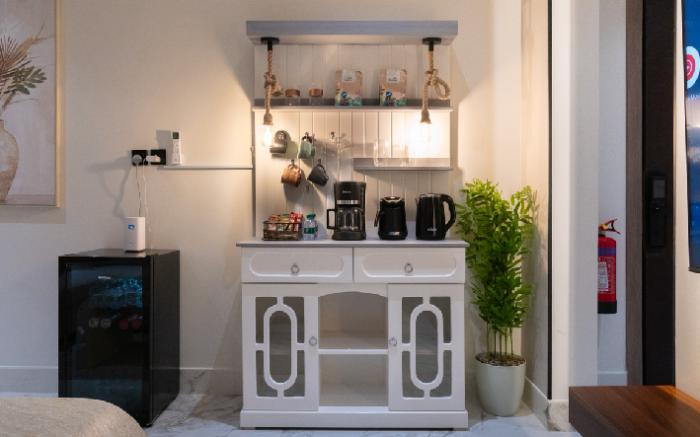 شقه فخمه بغرفه وصاله ودخول ذكي  Söz suites