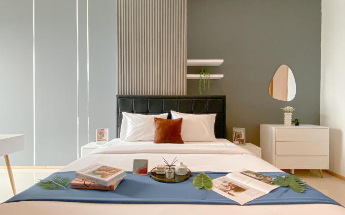 Modern Monochromatic 2BR Samara Suites By Travelio