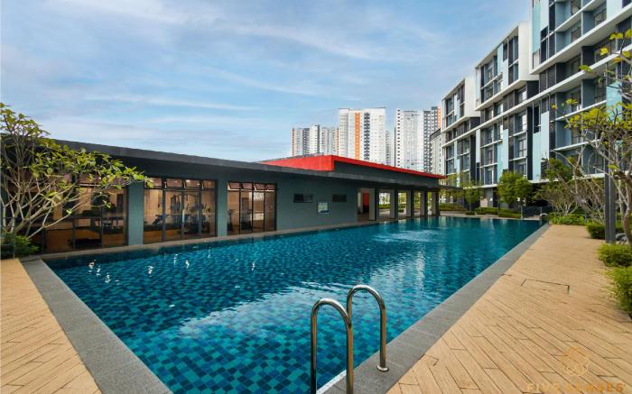 KIP Core Soho Suite by Five Senses