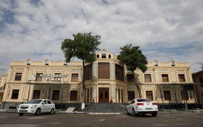 Ko'k Saroy Plaza Hotel