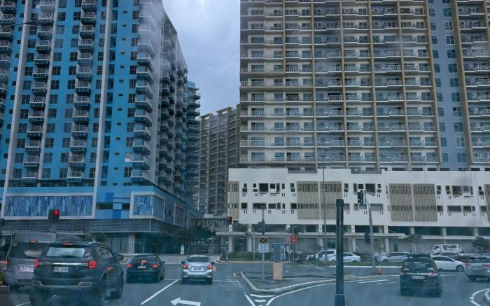 Kuya Awens Staycation