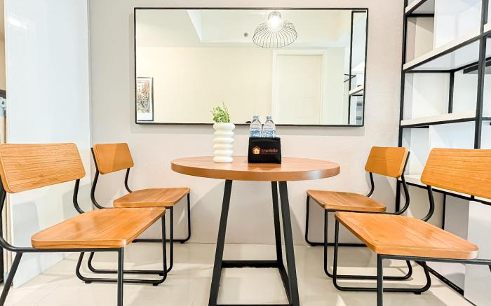 Industrial Chic Studio Kemang Village By Travelio