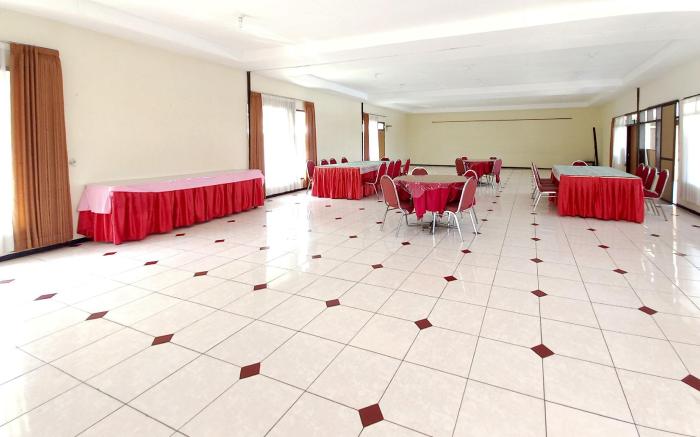 Hotel Palem Sari Syariah Batu RedPartner