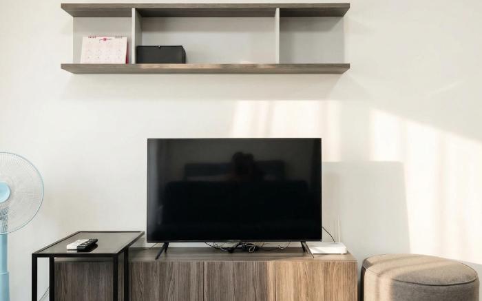 Studio Near Mall+Street Parking