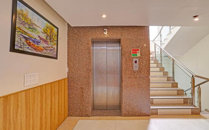 FabHotel The Tuesday Suits