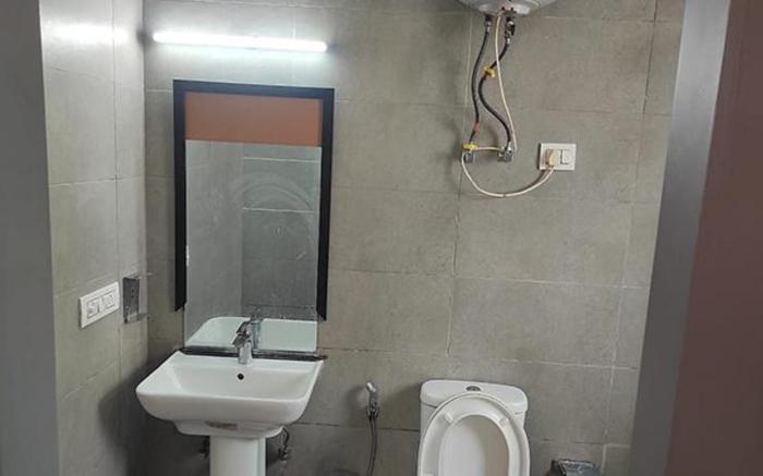 FabHotel Royal Spark Inn